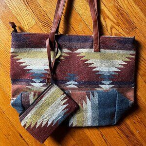 Large Southwestern-pattern tote with wallet, shoulder straps